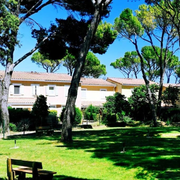 Villa L'Occitane 卡勒维松 外观 照片